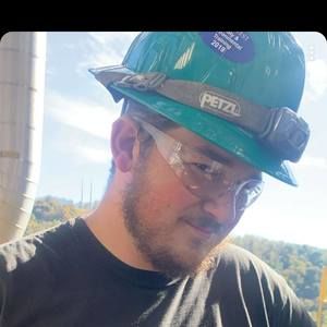 Meet your Posher, Casey